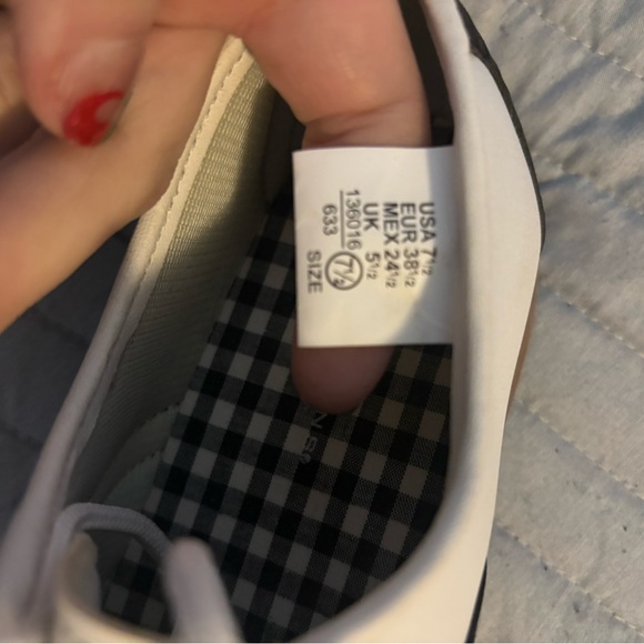 Like new saddle shoes - Picture 7 of 7